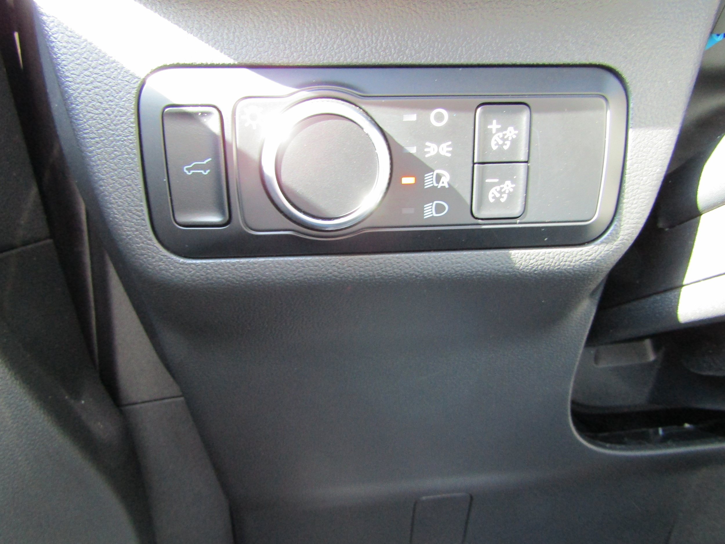 Used 2024 Ford Escape ST-Line w/ Tech Pack #1 AWD/4WD image 21