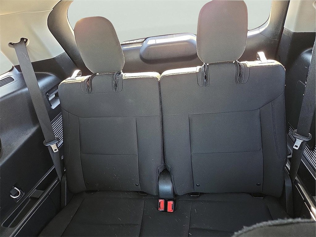 Used 2021 Ford Explorer XLT image 9