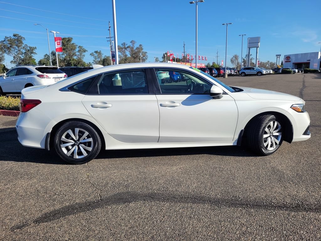 Used 2022 Honda Civic LX image 3