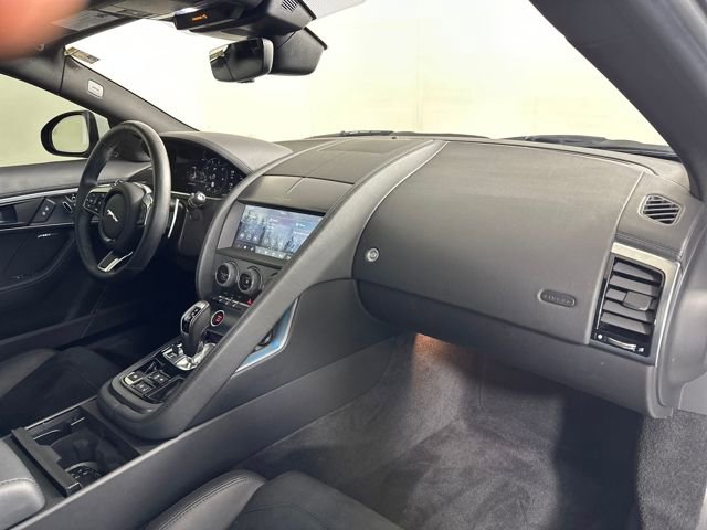 Used 2021 Jaguar F-TYPE Coupe image 28