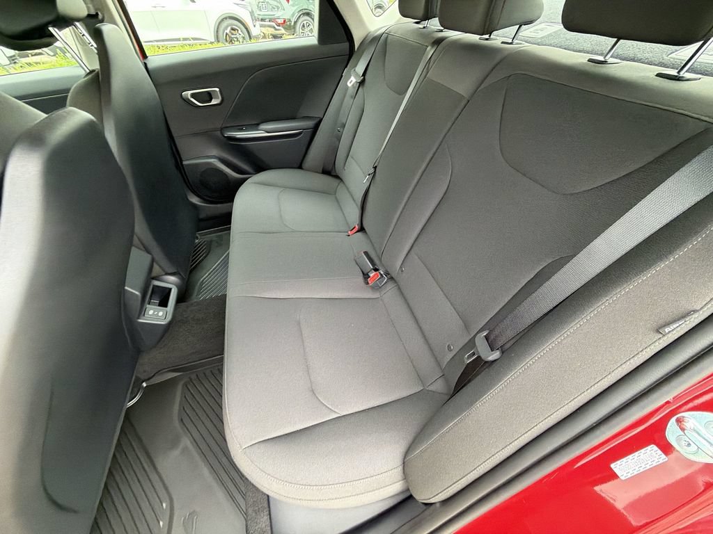 New 2026 Kia K4 FWD image 25