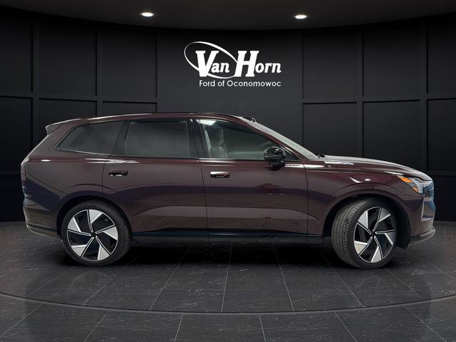 Used 2025 Volvo EX90 Ultra AWD/4WD image 8