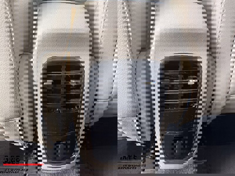 Used 2017 Lincoln MKC Premiere image 21