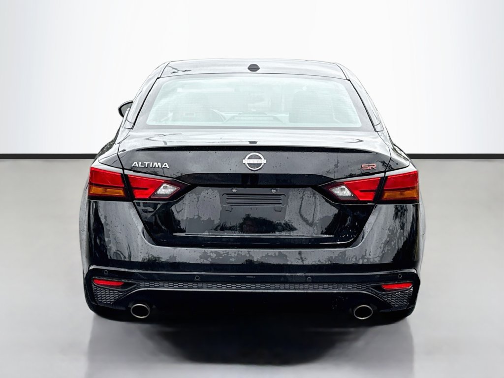 Used 2025 Nissan Altima 2.5 SR FWD image 6