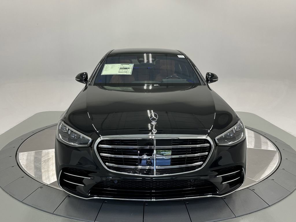 New 2026 Mercedes-Benz S 580 4MATIC Sedan image 2