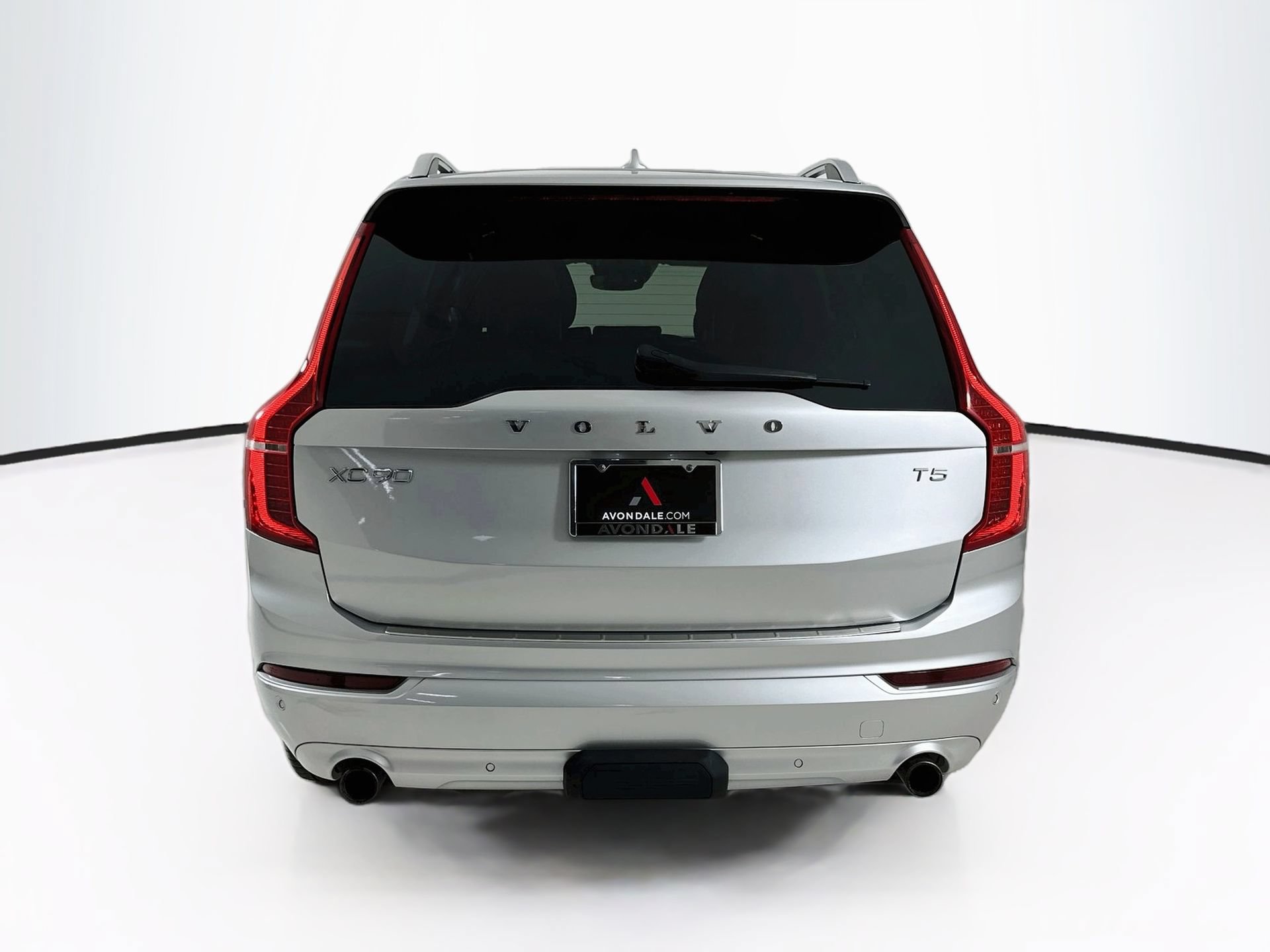 Used 2018 Volvo XC90 T5 Momentum w/ Convenience Package FWD image 7