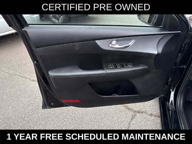 Used 2023 Kia Forte LXS w/ LXS Technology Package FWD image 13