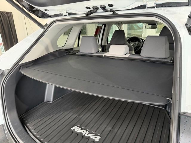 New 2025 Toyota RAV4 XLE image 38