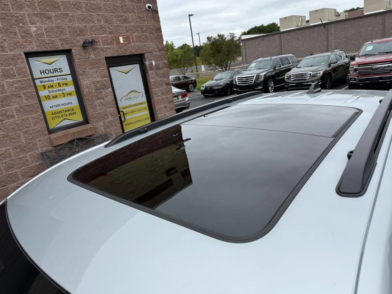 Used 2023 Jeep Grand Cherokee 30th Anniversary image 35