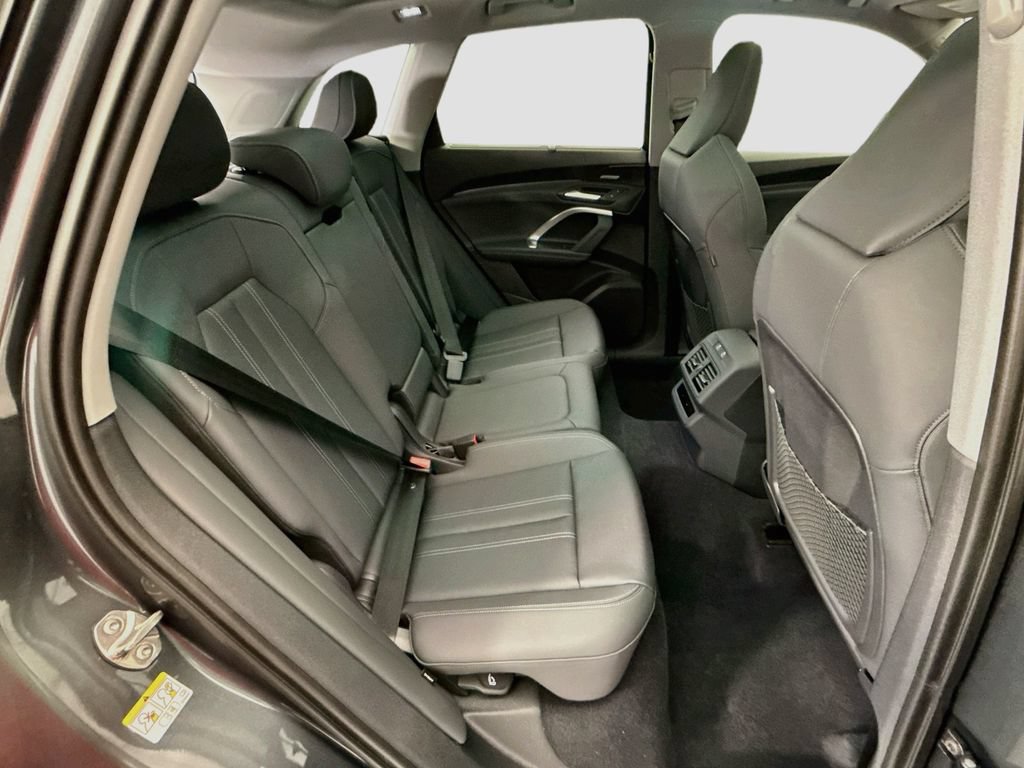 New 2026 Audi Q5 Premium AWD/4WD image 22