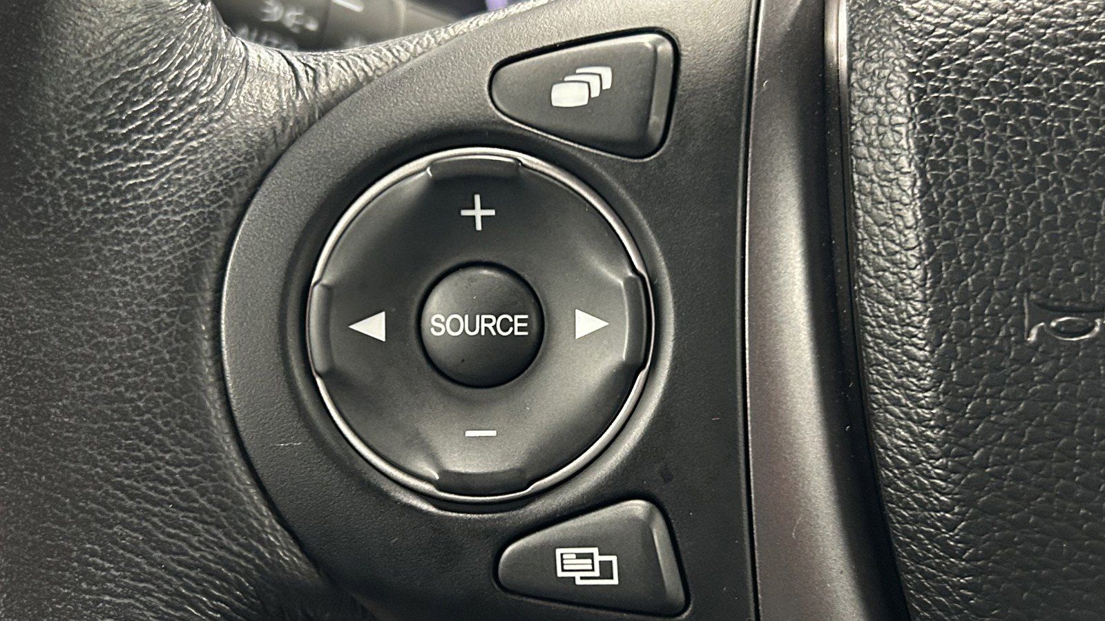 Used 2016 Honda Pilot EX-L image 25