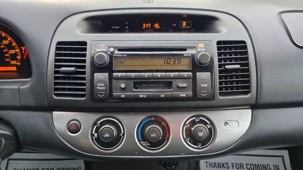 Used 2006 Toyota Camry SE image 17