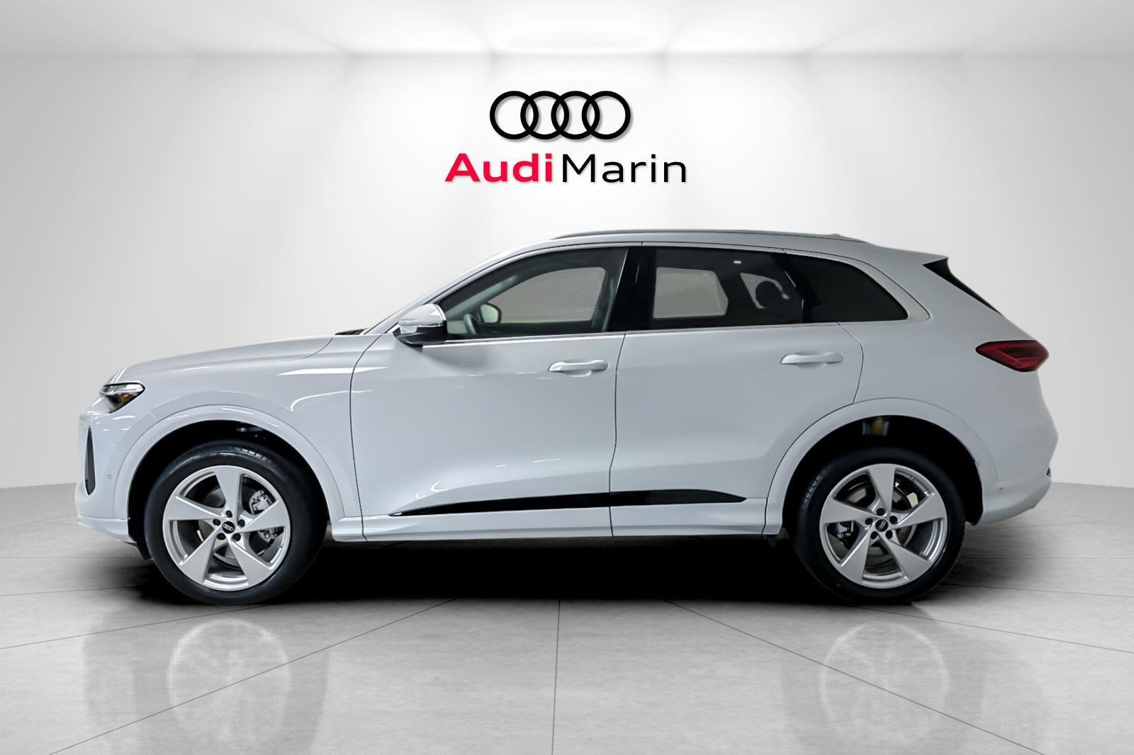 New 2025 Audi Q5 Premium Plus image 2