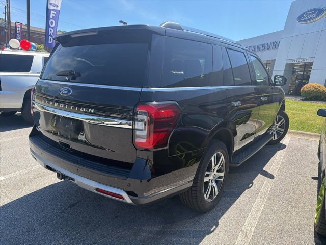Used 2024 Ford Expedition Limited image 16