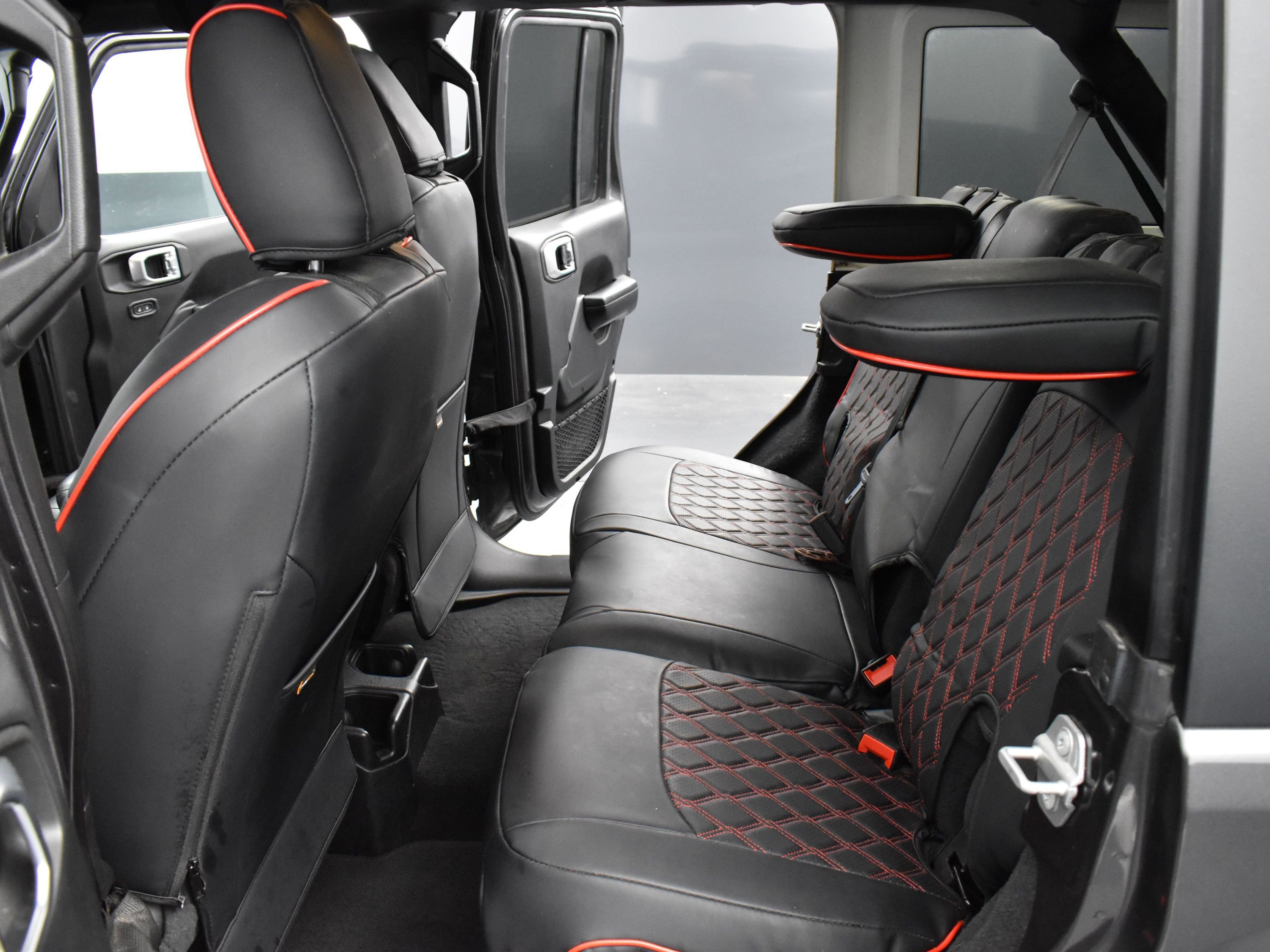 Used 2020 Jeep Wrangler Unlimited Sport S image 28