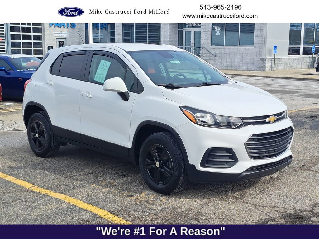 Used 2022 Chevrolet Trax LS w/ Tint and Cruise Package image 7
