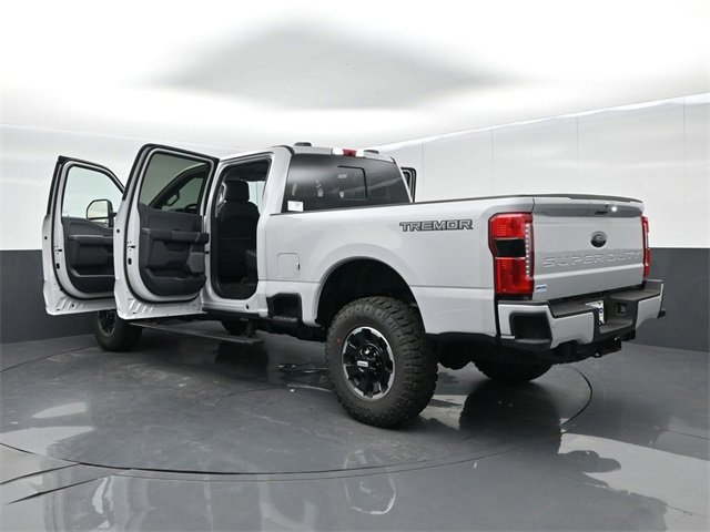 New 2026 Ford F250 Lariat image 63