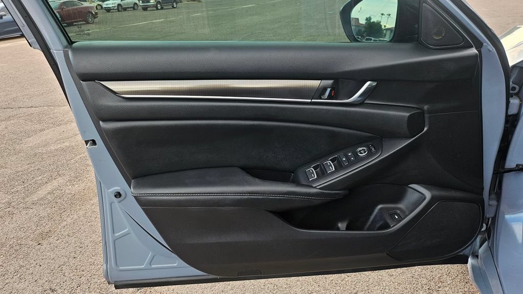 Used 2022 Honda Accord Sport image 24