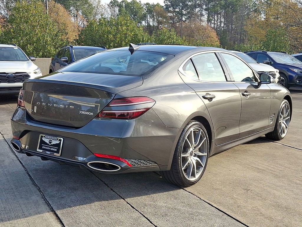 Used 2025 Genesis G70 2.5T image 25