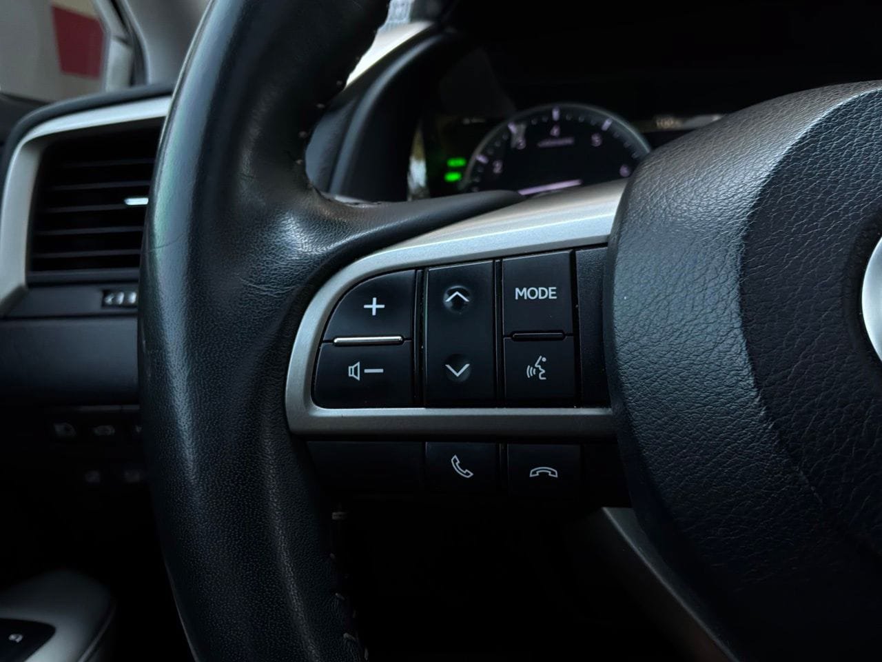 Used 2018 Lexus RX 350 FWD w/ Premium Package image 39