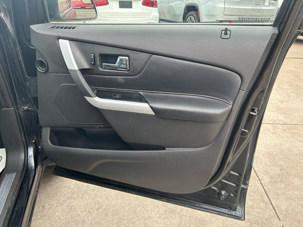Used 2013 Ford Edge Limited AWD/4WD image 16