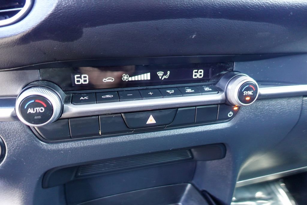 Used 2024 MAZDA CX-30 AWD 2.5 S w/ Select Sport Pkg image 17