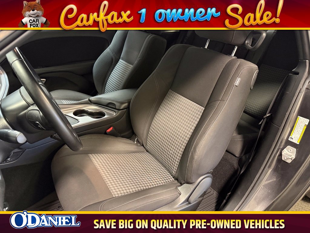 Used 2023 Dodge Challenger SXT RWD image 4