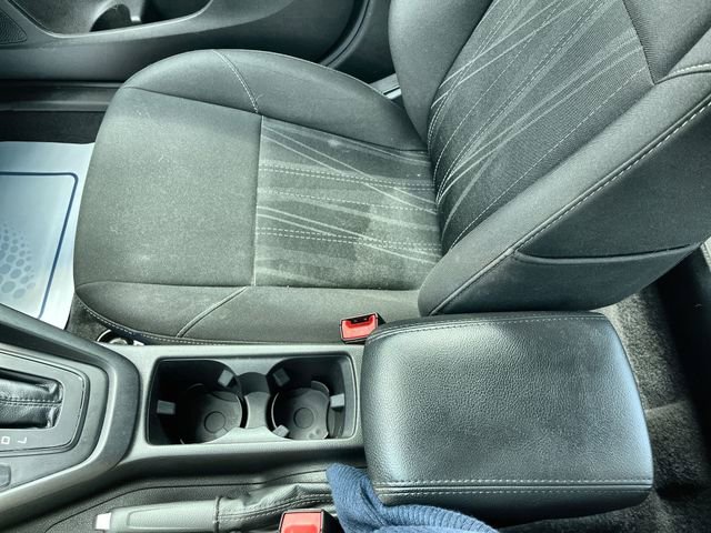 Used 2017 Ford Focus SE FWD image 23