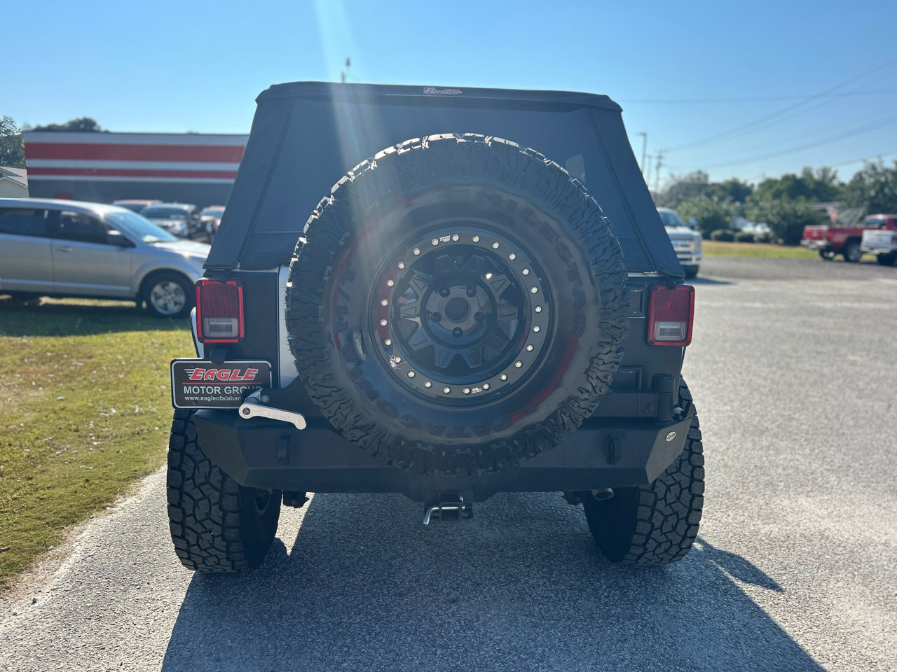 Used 2018 Jeep Wrangler Unlimited Sport image 4