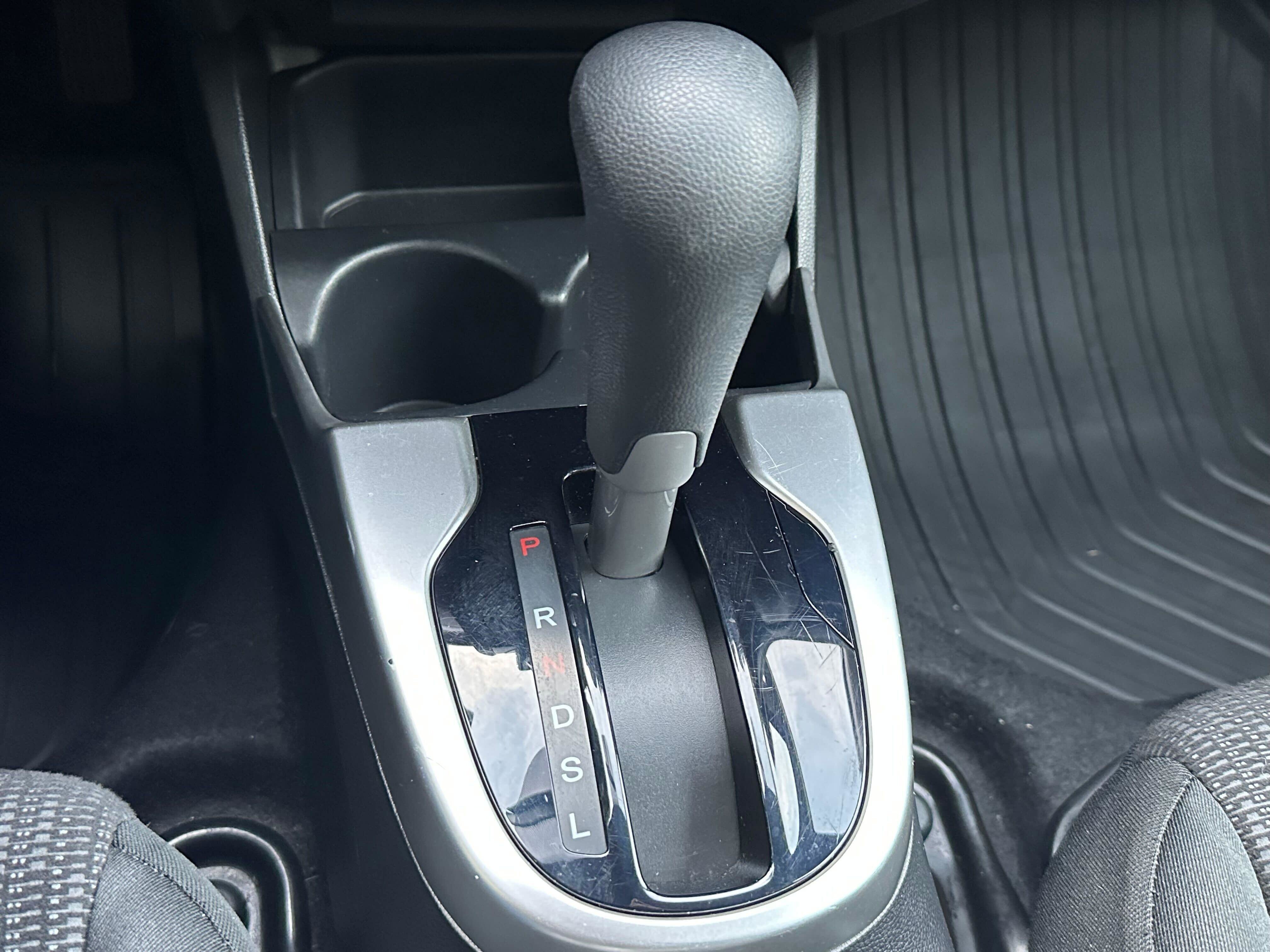 Used 2015 Honda Fit LX image 27