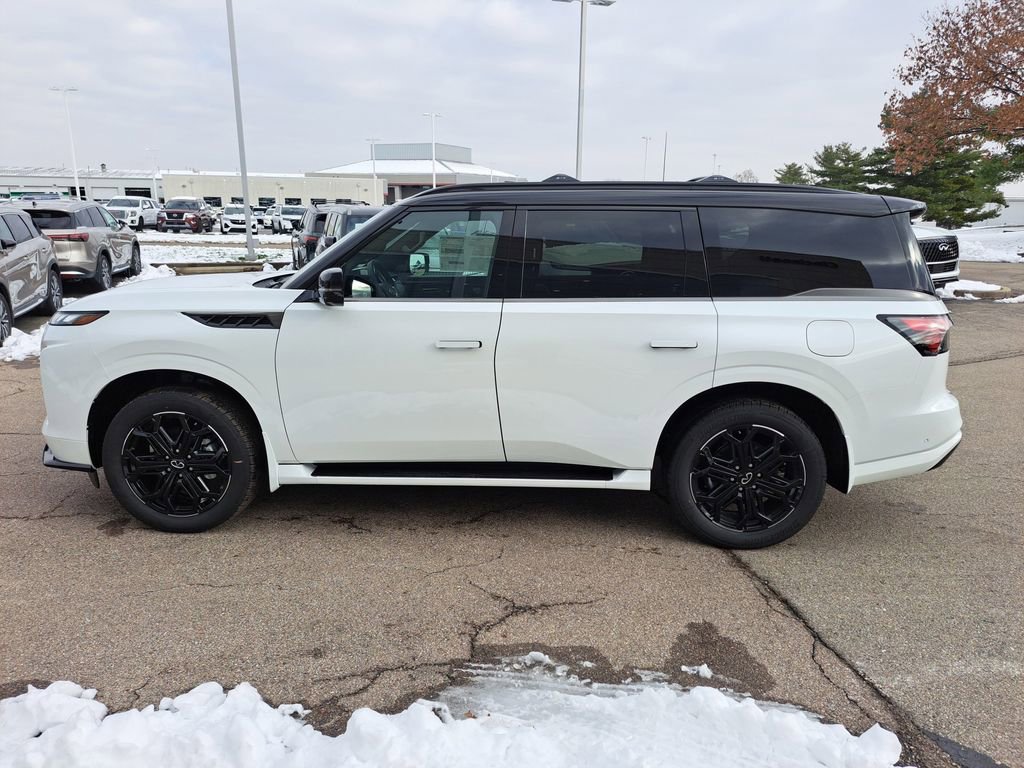 Certified 2026 INFINITI QX80 4WD w/ Sport Exterior Package image 2