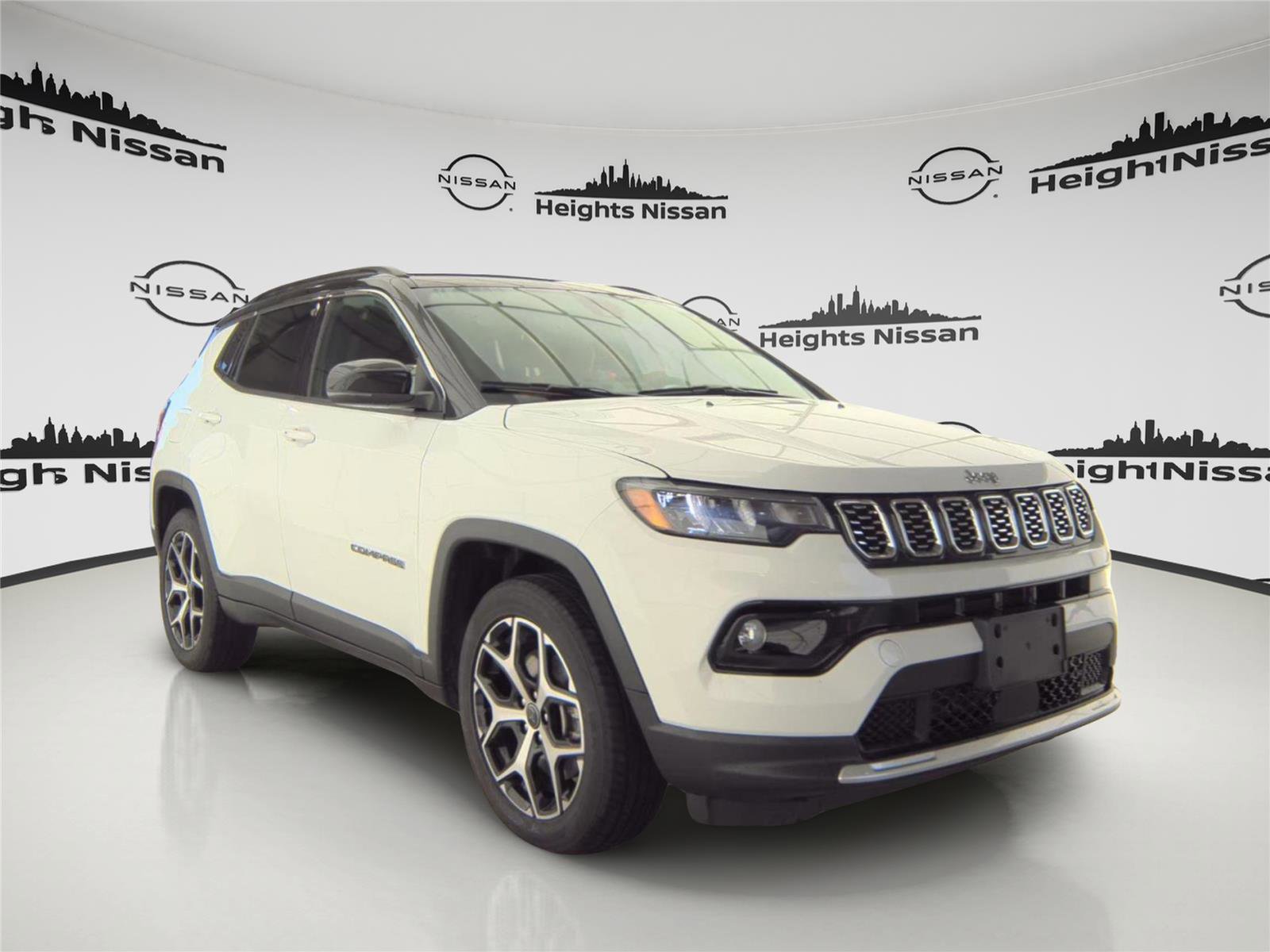 Used 2025 Jeep Compass Limited AWD/4WD image 5