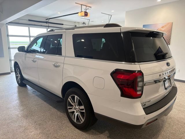 Used 2024 Ford Expedition Max Limited AWD/4WD image 4