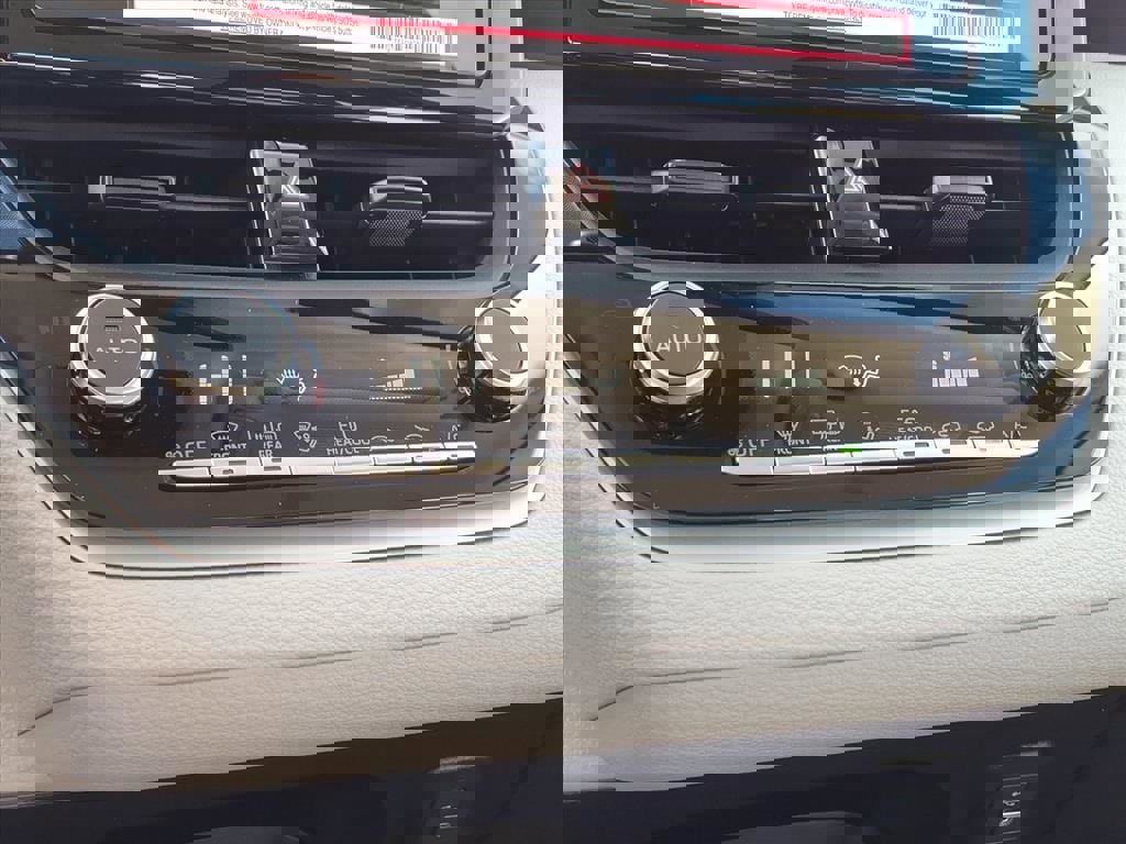 Certified 2026 Toyota Corolla LE image 18