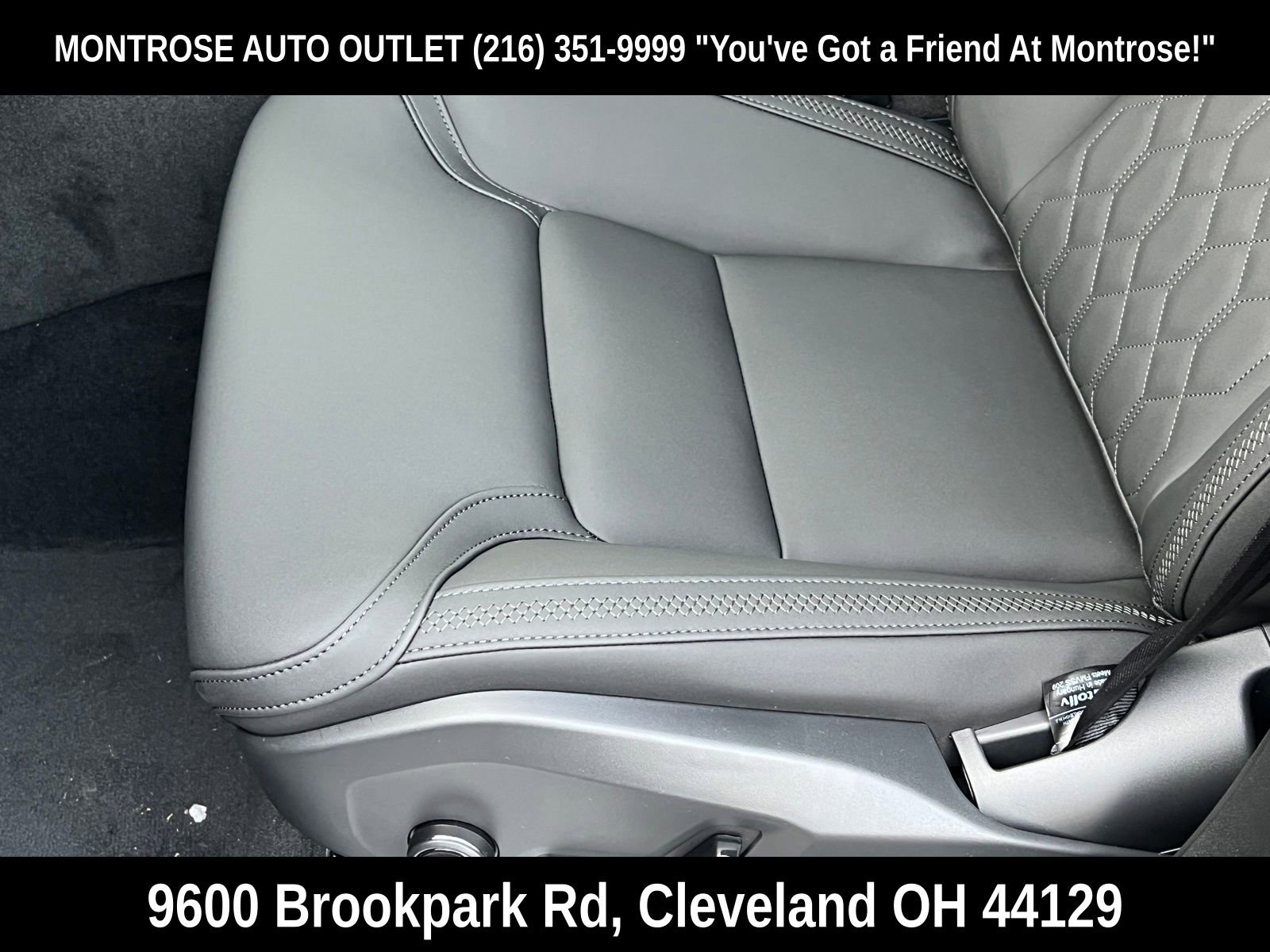 New 2026 Volvo XC90 B5 Core w/ Protection Package Premier image 37