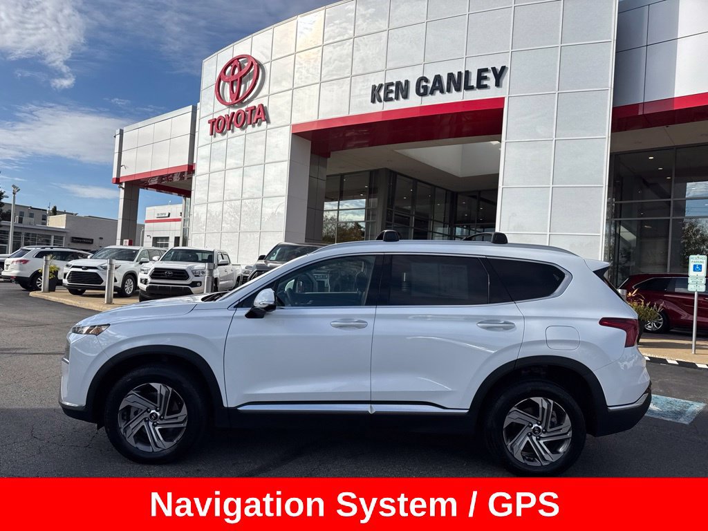 Used 2023 Hyundai Santa Fe SEL w/ Premium Package AWD/4WD image 3
