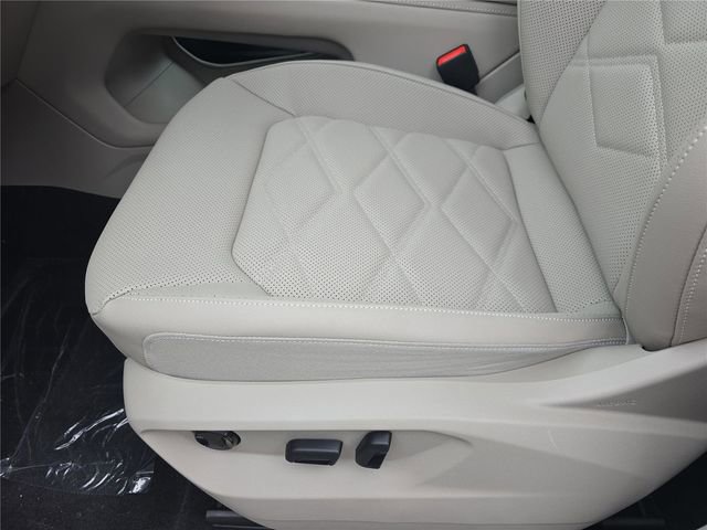 New 2026 Volkswagen Atlas SE image 18