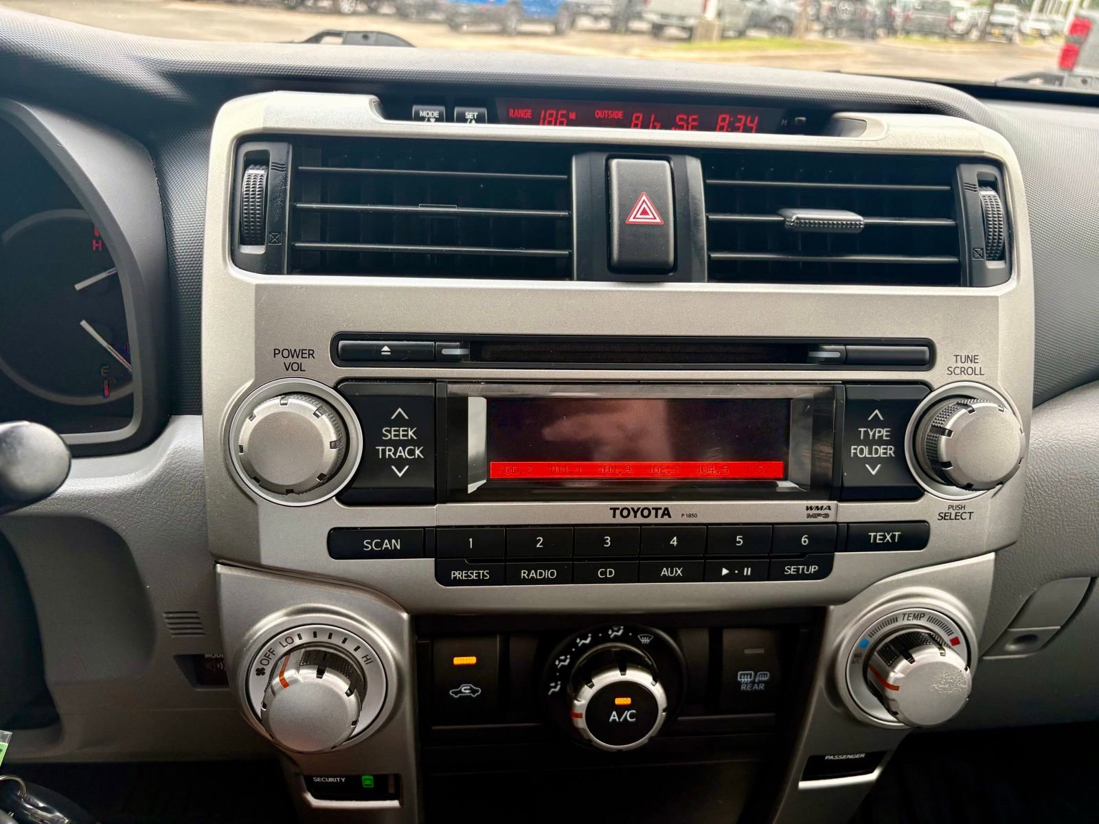 Used 2011 Toyota 4Runner SR5 w/ Premium Pkg w/Leather RWD image 20