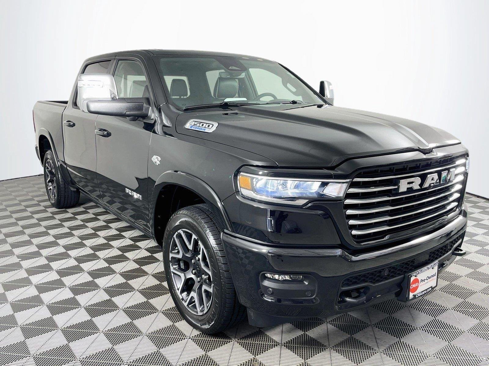 Used 2026 RAM 1500 Laramie w/ Advanced Safety Group II AWD/4WD image 1