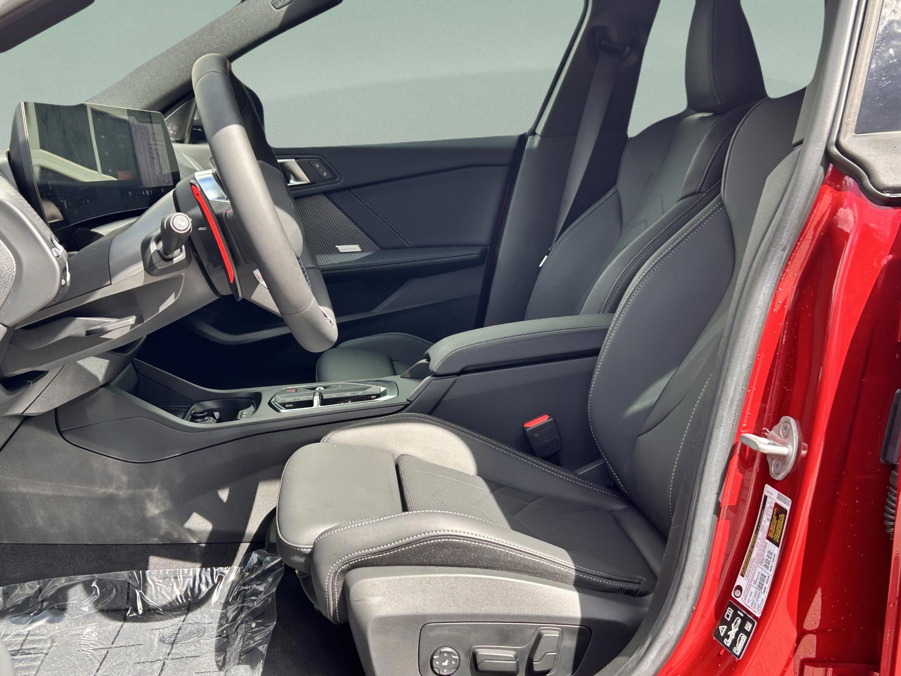 Used 2025 BMW M235i xDrive w/ Premium Package image 30