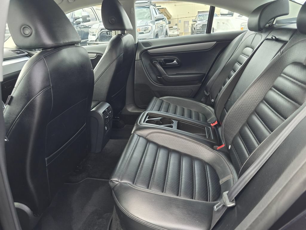 Used 2012 Volkswagen CC Sport FWD image 15