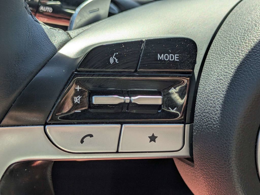 Used 2023 Hyundai Santa Cruz Limited w/ Cargo Package image 27