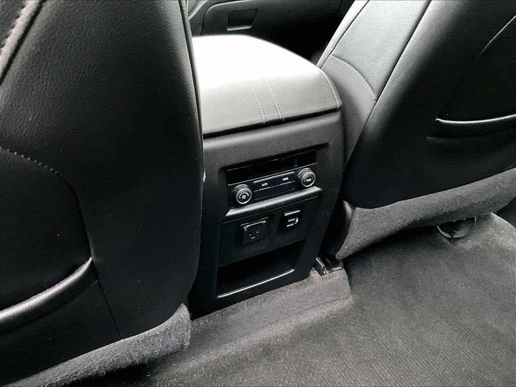 Used 2018 Chevrolet Traverse LT AWD/4WD image 30