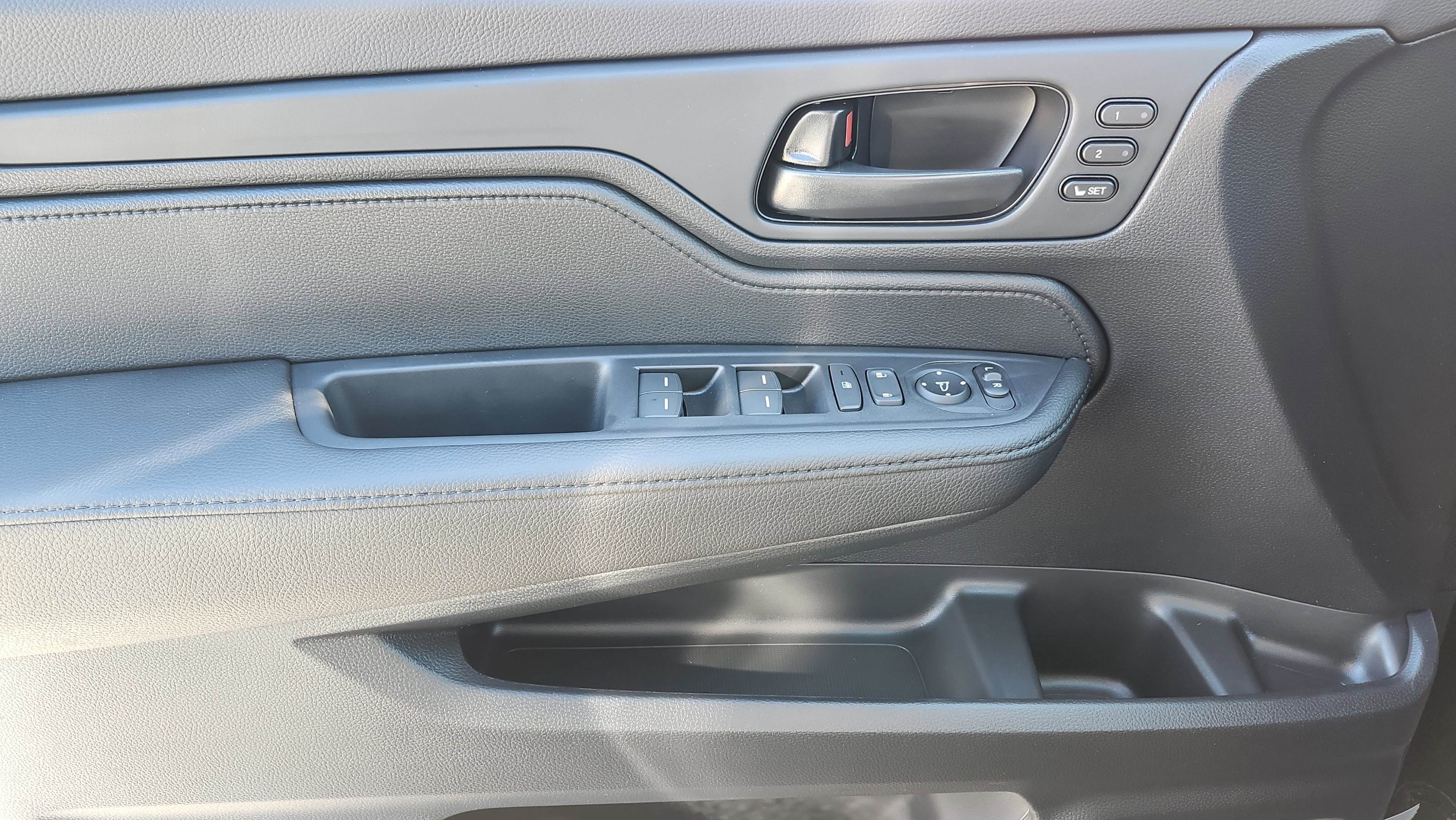 New 2026 Honda Odyssey Sport-L image 34