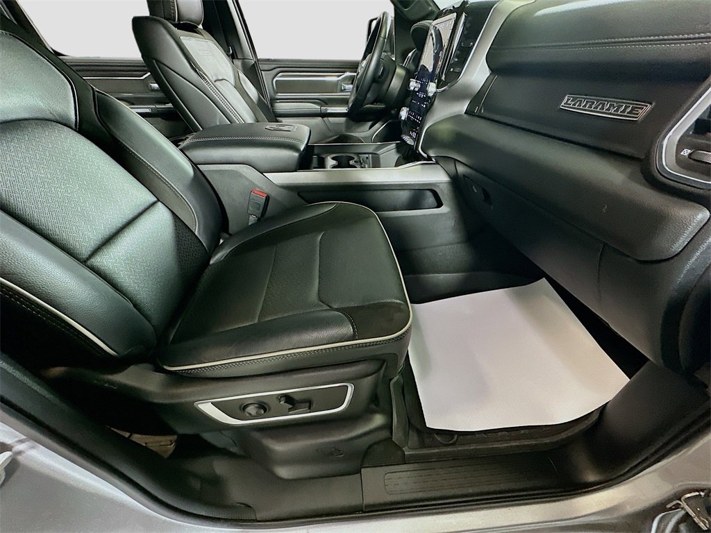 Used 2024 RAM 1500 Laramie image 31