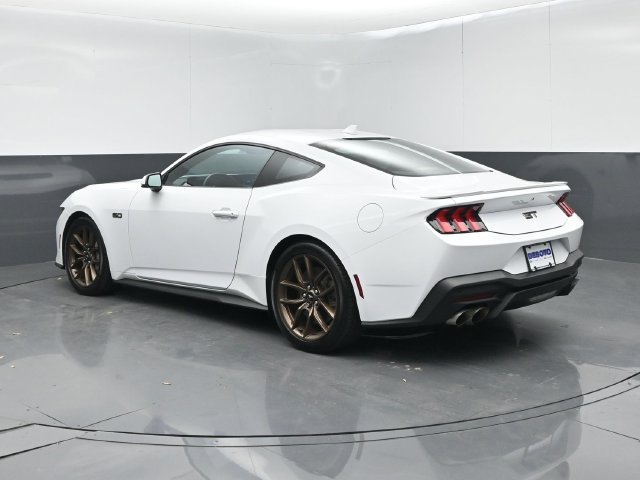 Used 2025 Ford Mustang GT Premium RWD image 6
