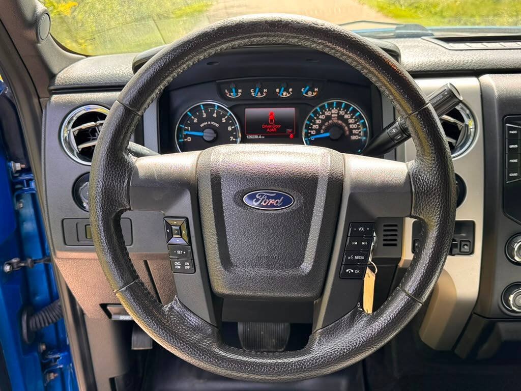 Used 2014 Ford F150 XLT w/ Equipment Group 302A Luxury AWD/4WD image 18