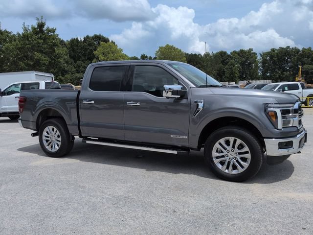 Used 2025 Ford F150 Lariat w/ Equipment Group 501A Mid AWD/4WD image 2