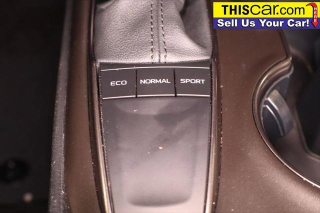 Used 2023 Toyota Camry SE FWD image 19