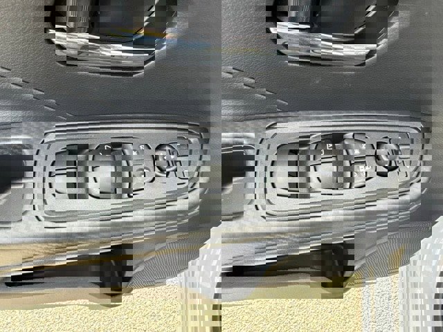 New 2025 Nissan Versa SV w/ Trunk Package image 11